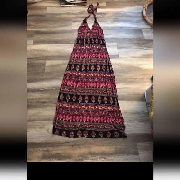 FOREVER 21 TRIBAL BOHO HALTER MAXI DRESS SIZE SMALL - Picture 1 of 1